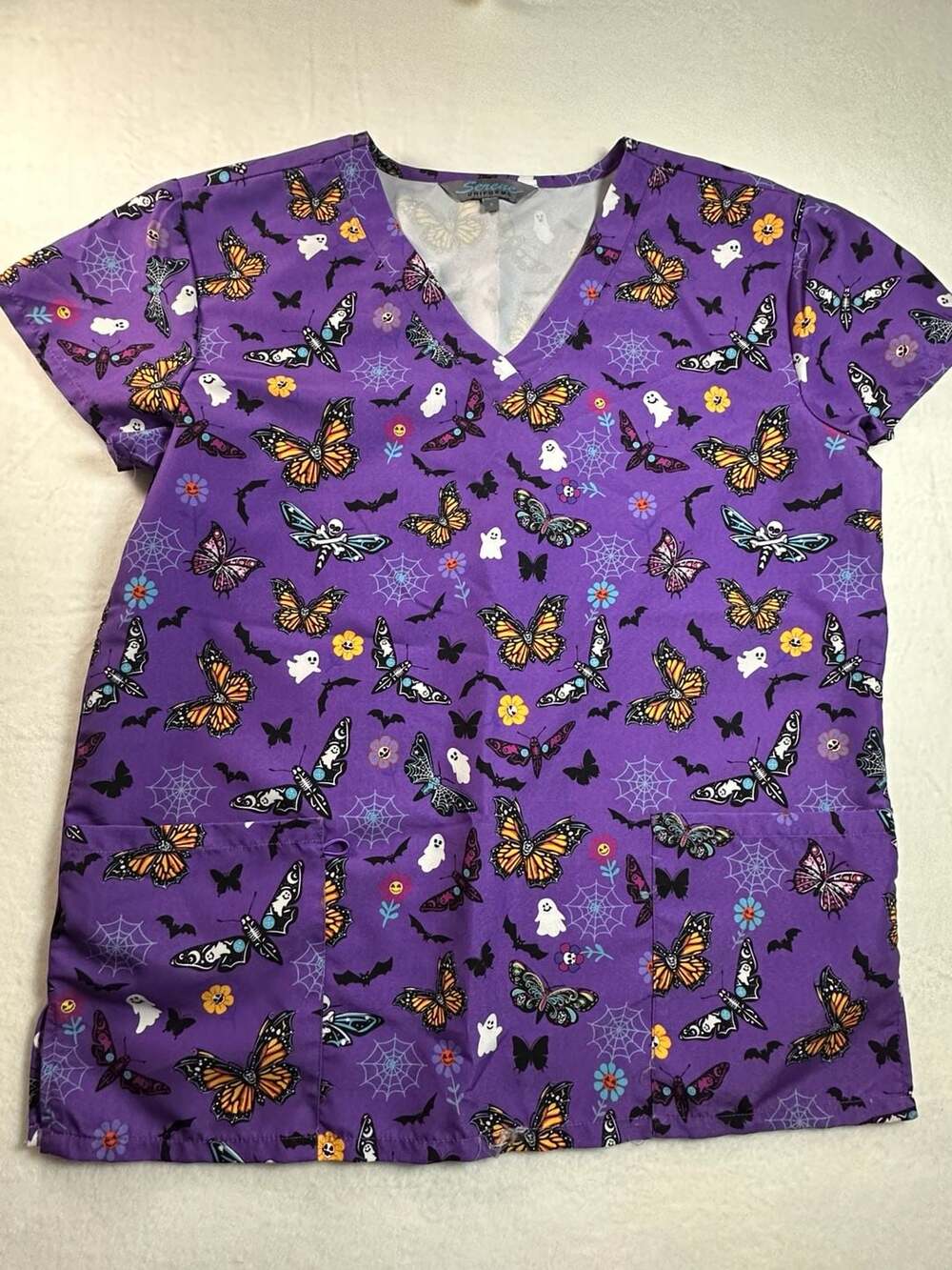 Serene Uniforms Halloween Butterfly and Ghost Print V-Neck Scrub Top Style BL90-